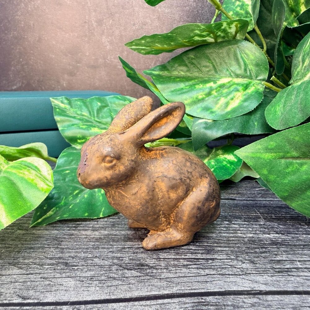 Small Cast Iron Rabbit Bunny Rustic Farmhouse Decor - Picture 2 of 11